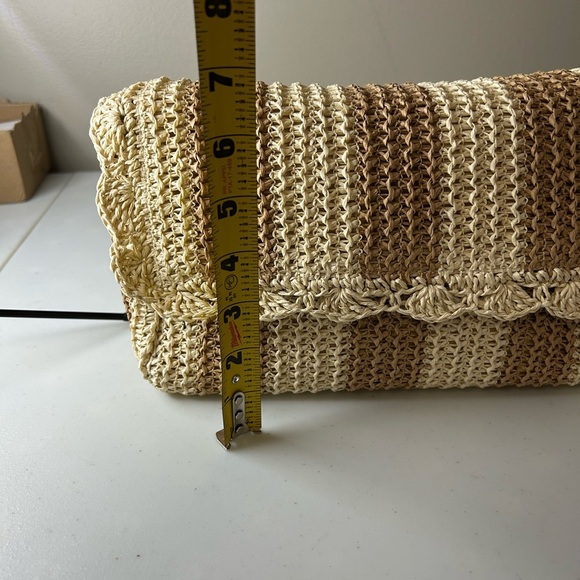 Shiraleah Sandy Paper Straw Shoulder Bag Clutch Gold Chain Strap NWT - Picture 8 of 8